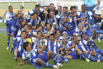 Fc Porto B Campeao Ledman Ligapro 2015 16 Leballonrond Fr